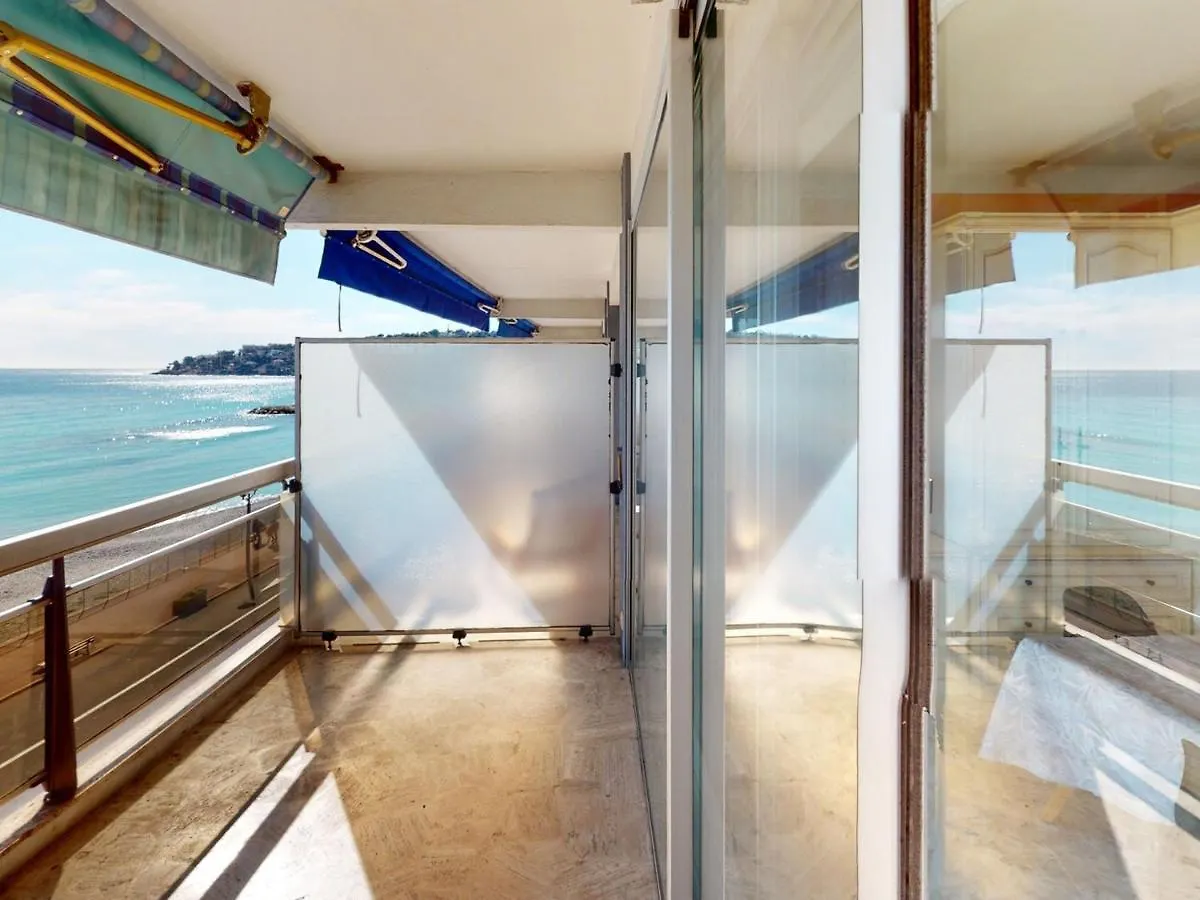 Studio Spacieux Avec Terrasse, Parking, Face Mer, Proche Plages Et Commodites - Fr-1-196-320 Roquebrune-Cap-Martin Apartament